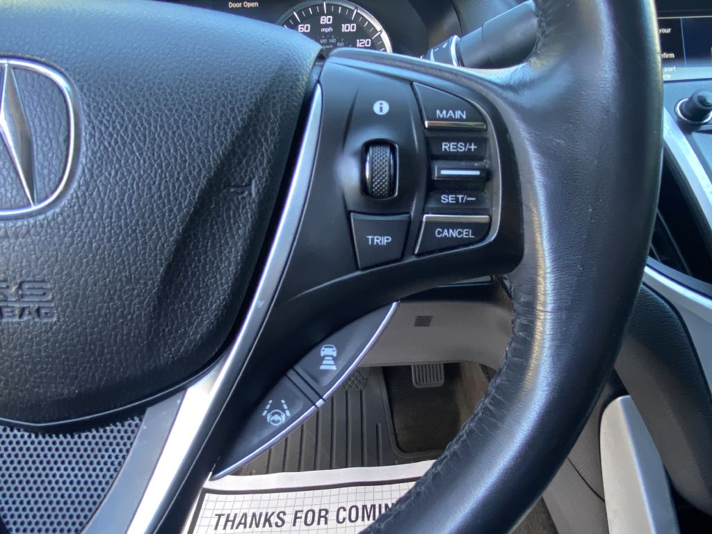 Photo 18 of this ACURA TLX