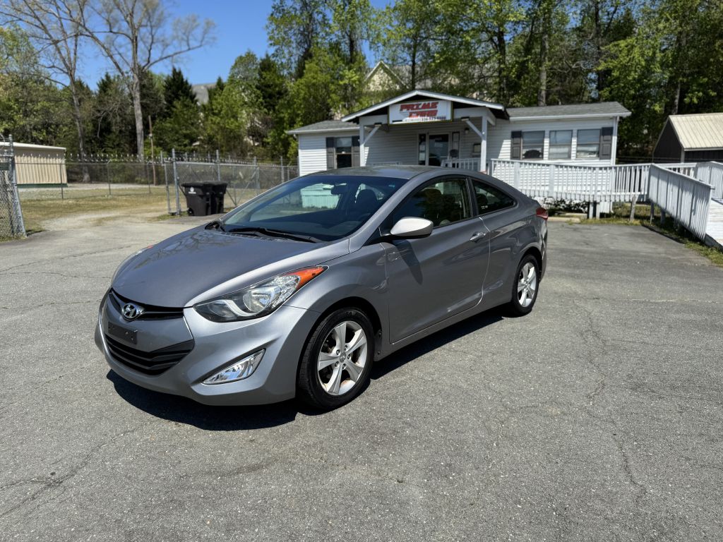 Gray 2013 Hyundai Elantra Coupe GS FWD Coupe Front-Wheel Drive Manual