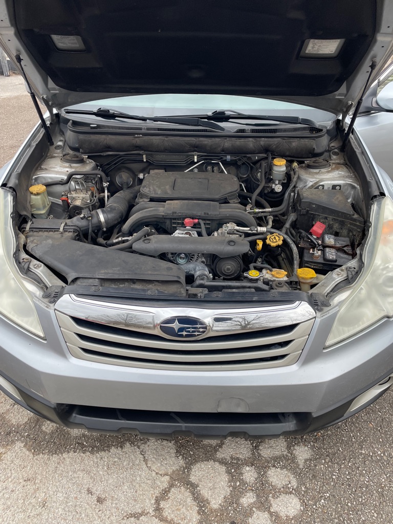 Photo 12 of this SUBARU OUTBACK