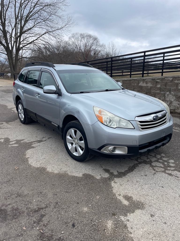 2012 SUBARU OUTBACK