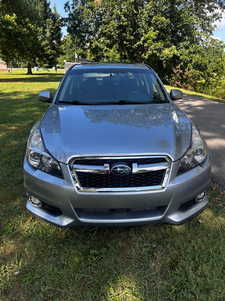 Photo 2 of this SUBARU LEGACY