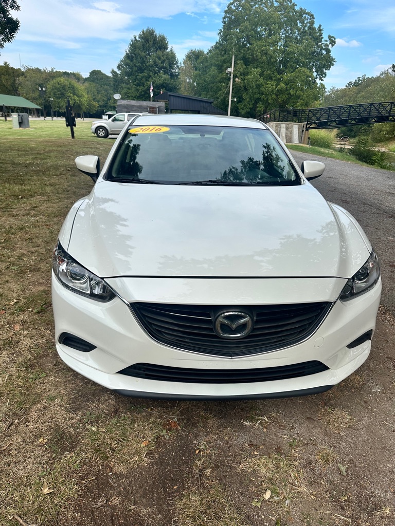 Photo 2 of this MAZDA 6