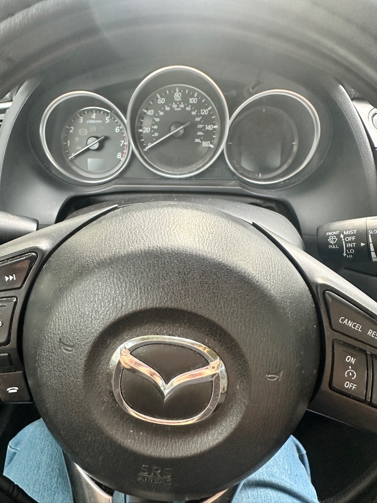 Photo 7 of this MAZDA 6