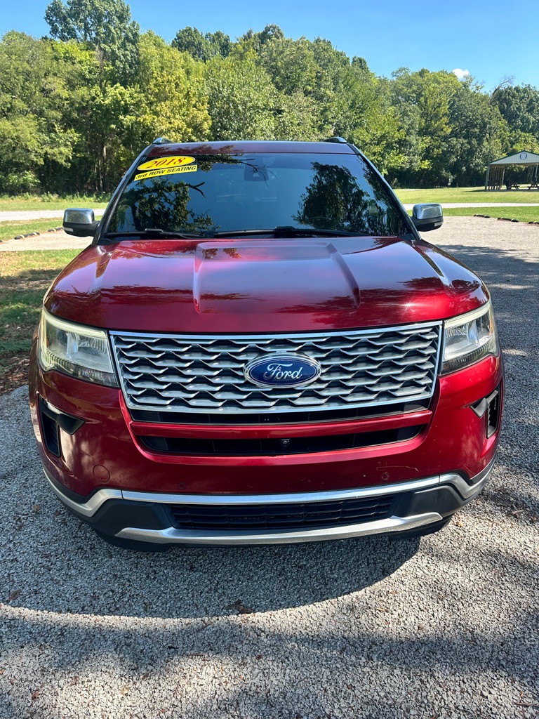 Photo 2 of this FORD EXPLORER