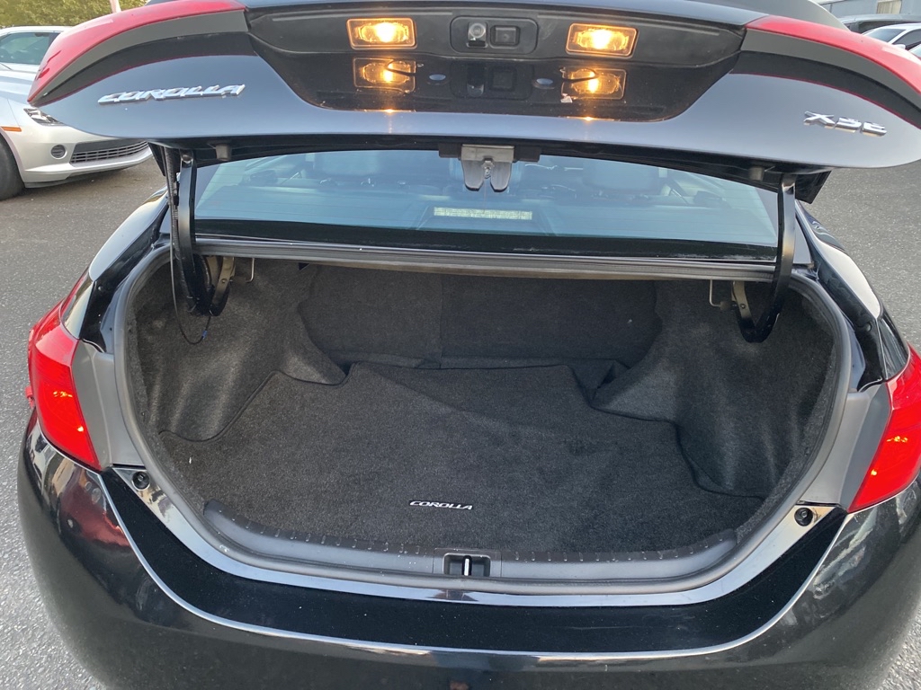 TOYOTA COROLLA 2019 TOYOTA COROLLA 2T1BURHE5KC170199