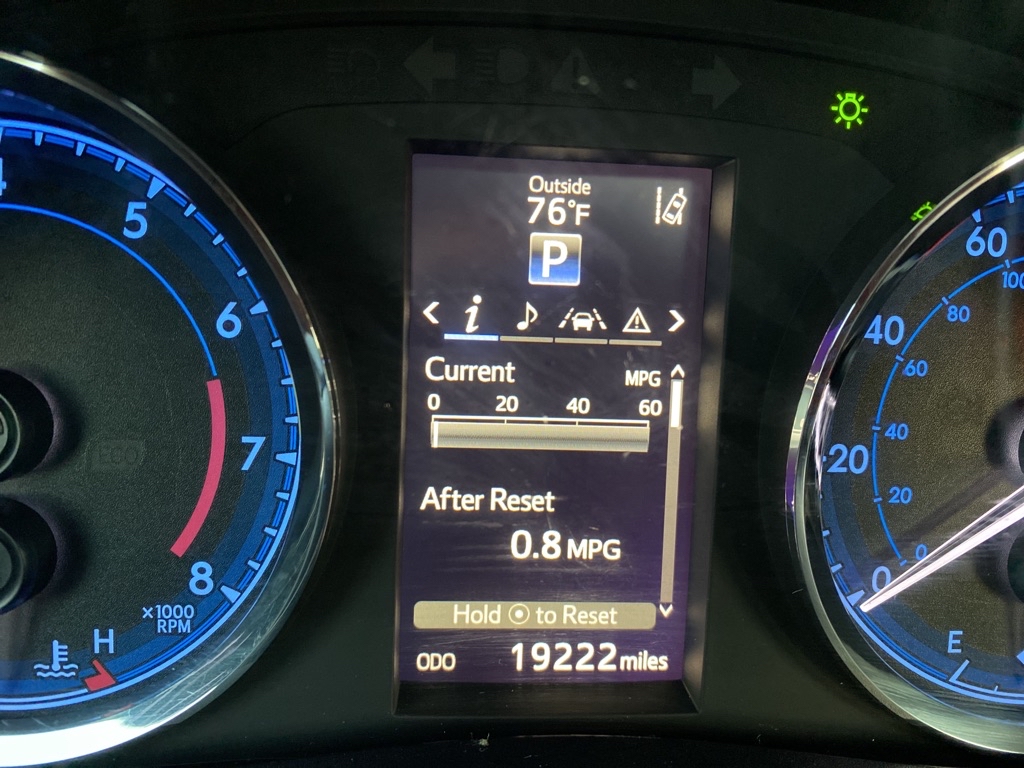 TOYOTA COROLLA 2019 TOYOTA COROLLA 2T1BURHE5KC170199