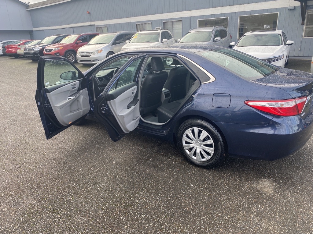 TOYOTA CAMRY 2017 TOYOTA CAMRY 4T1BF1FK8HU696130