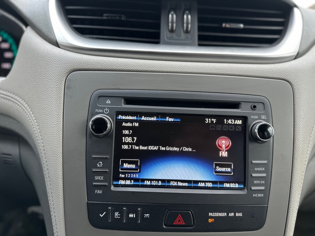 Photo 11 of this CHEVROLET TRAVERSE