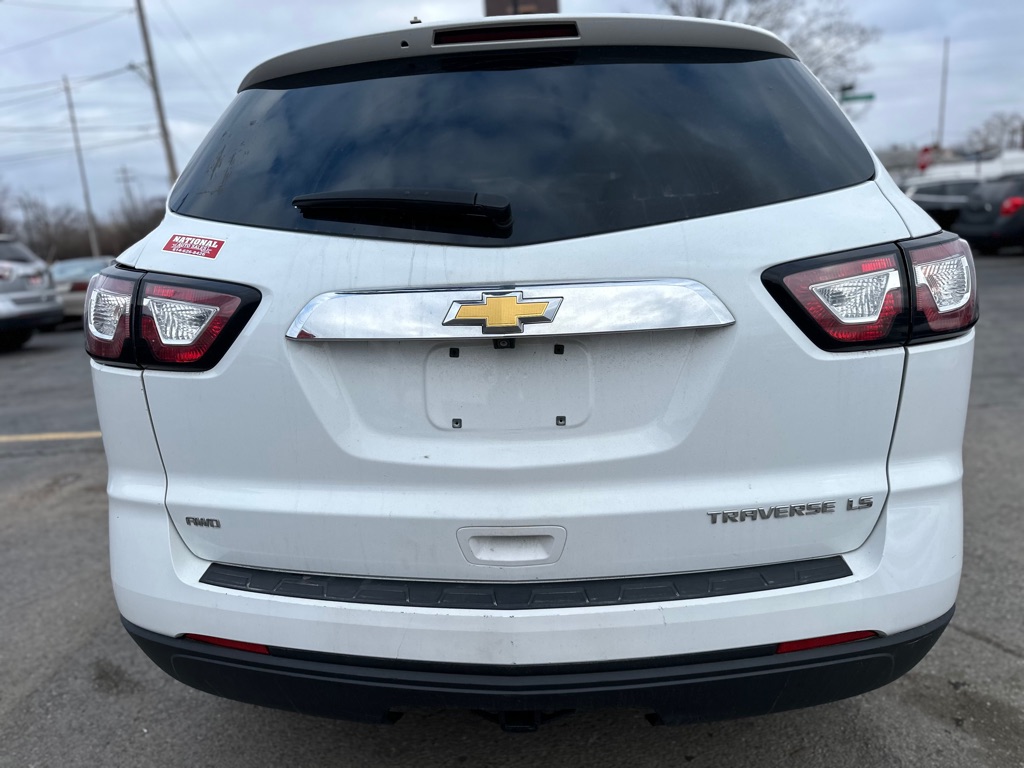 Photo 5 of this CHEVROLET TRAVERSE