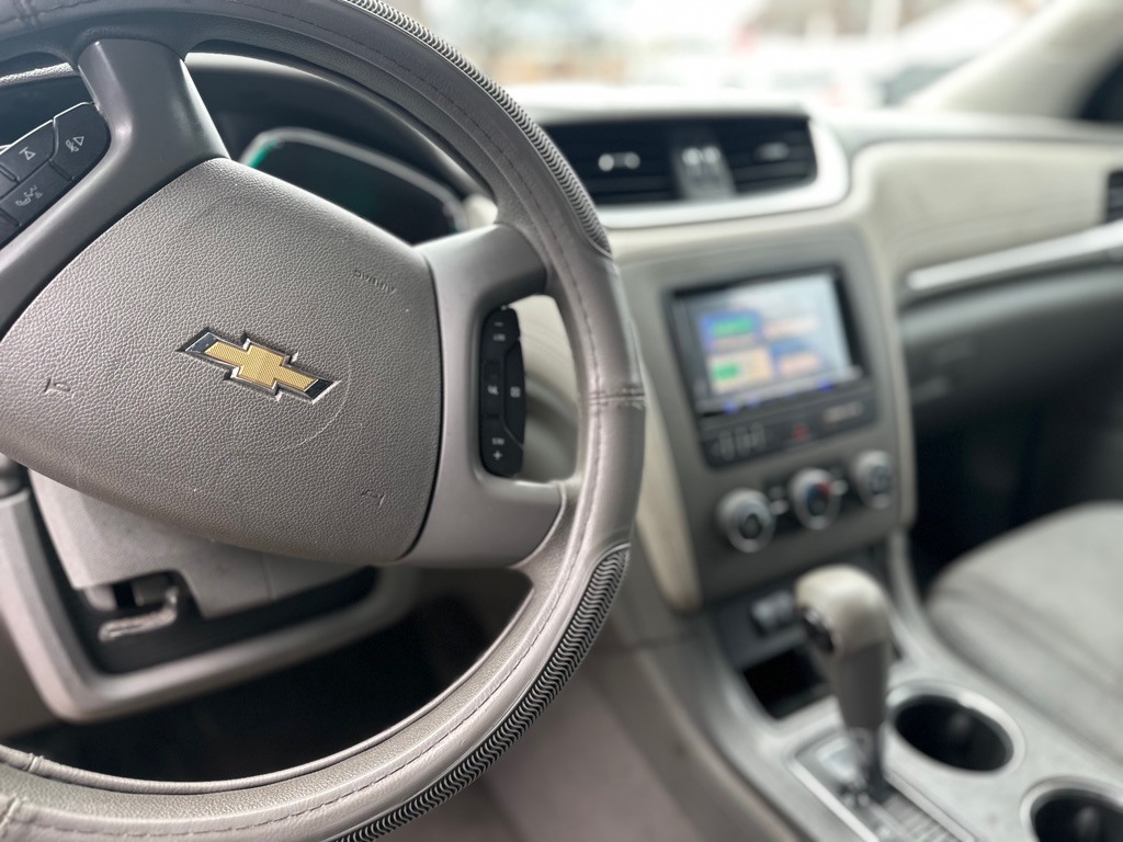 Photo 8 of this CHEVROLET TRAVERSE