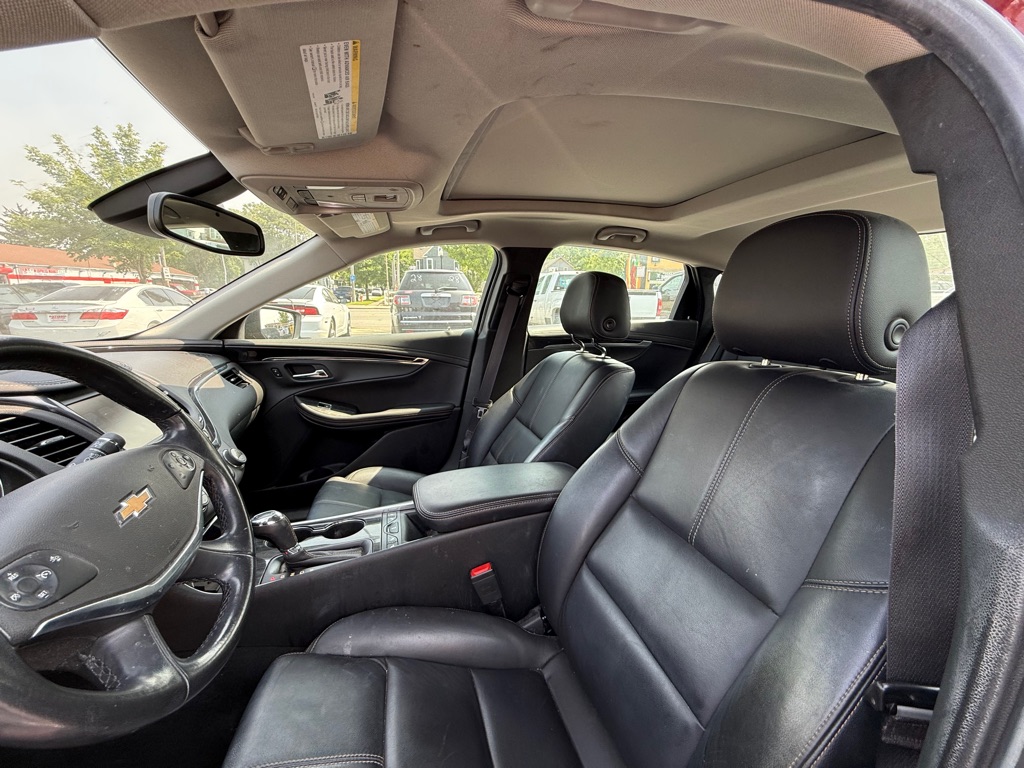 Photo 7 of this CHEVROLET IMPALA