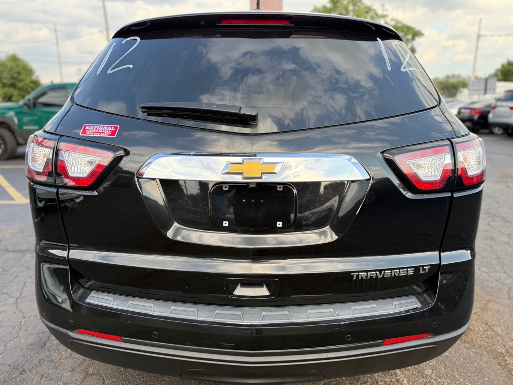 Photo 5 of this CHEVROLET TRAVERSE