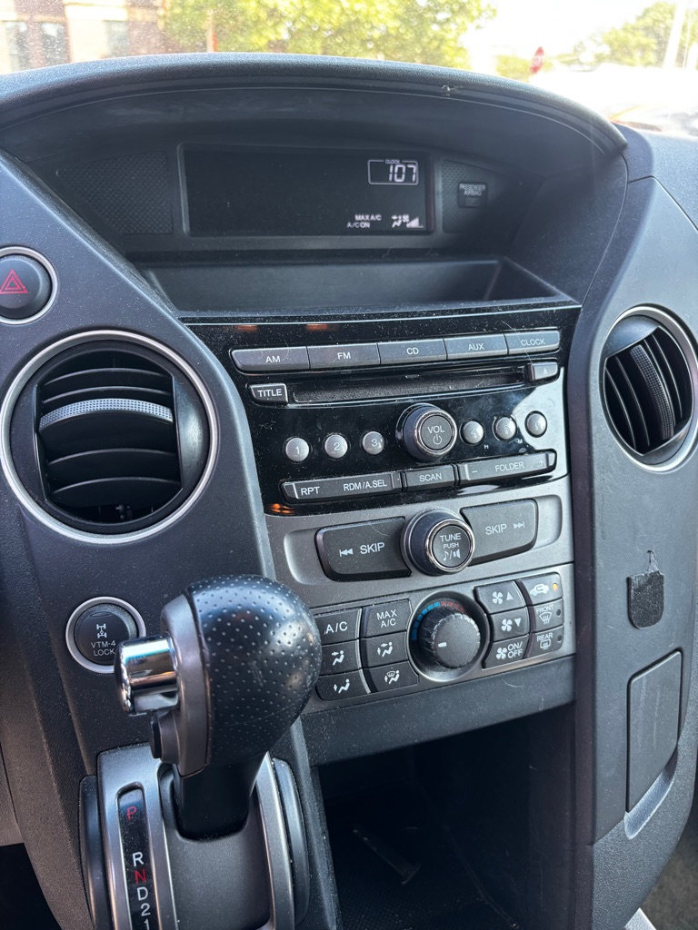 Photo 7 of this HONDA PILOT
