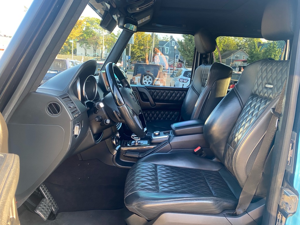 Photo 12 of this MERCEDES-BENZ G-CLASS SQUARE