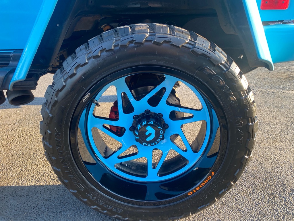 Photo 9 of this MERCEDES-BENZ G-CLASS SQUARE