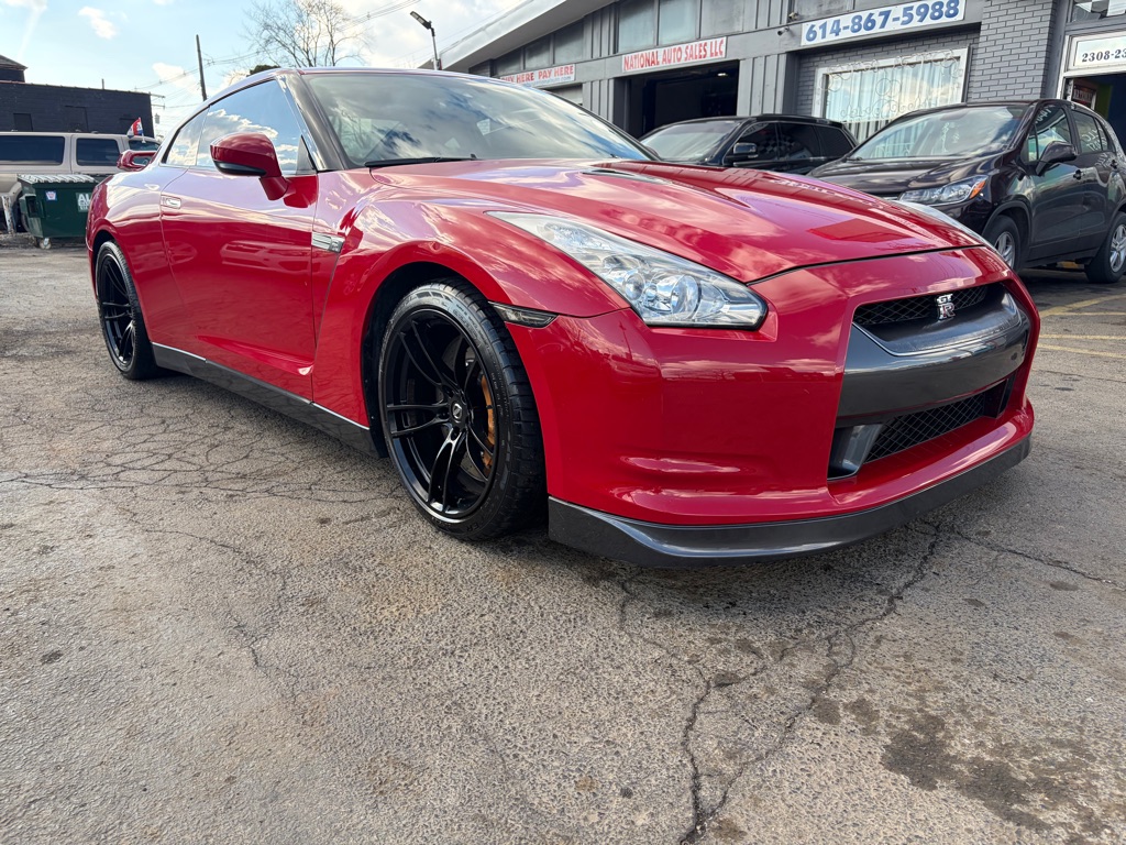 2010 Nissan GT-R Premium