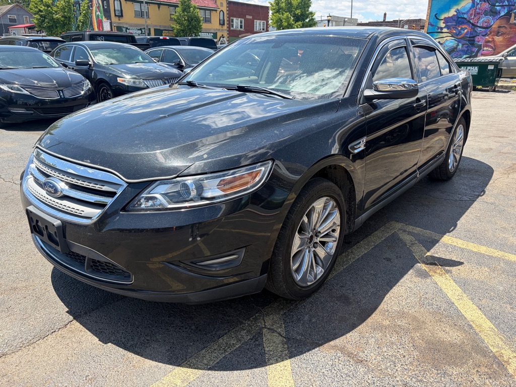 Photo 2 of this FORD TAURUS