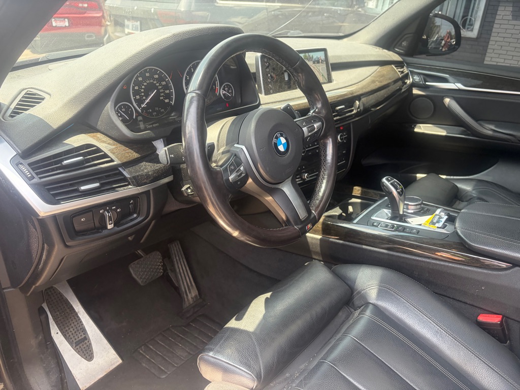 Photo 9 of this BMW X5