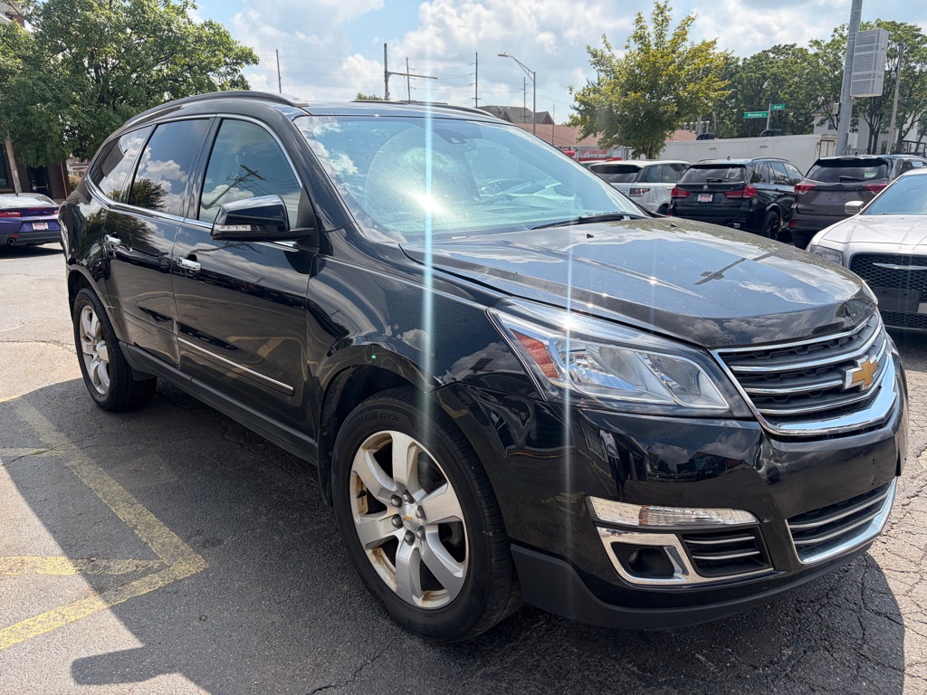 Photo 5 of this CHEVROLET TRAVERSE