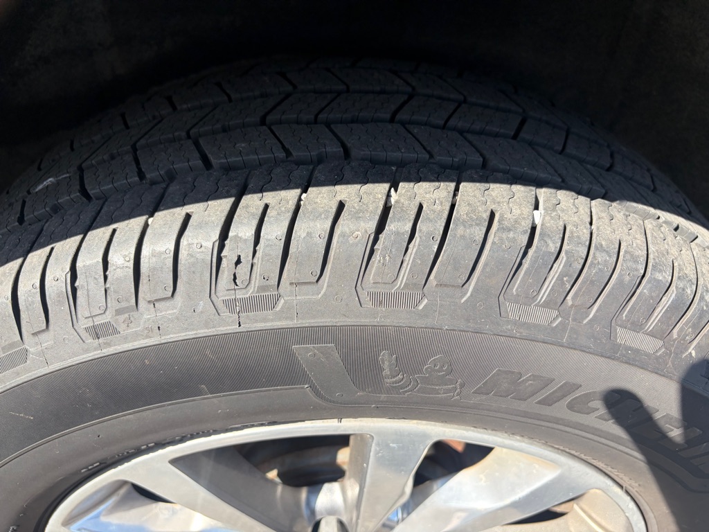 Photo 12 of this DODGE DURANGO