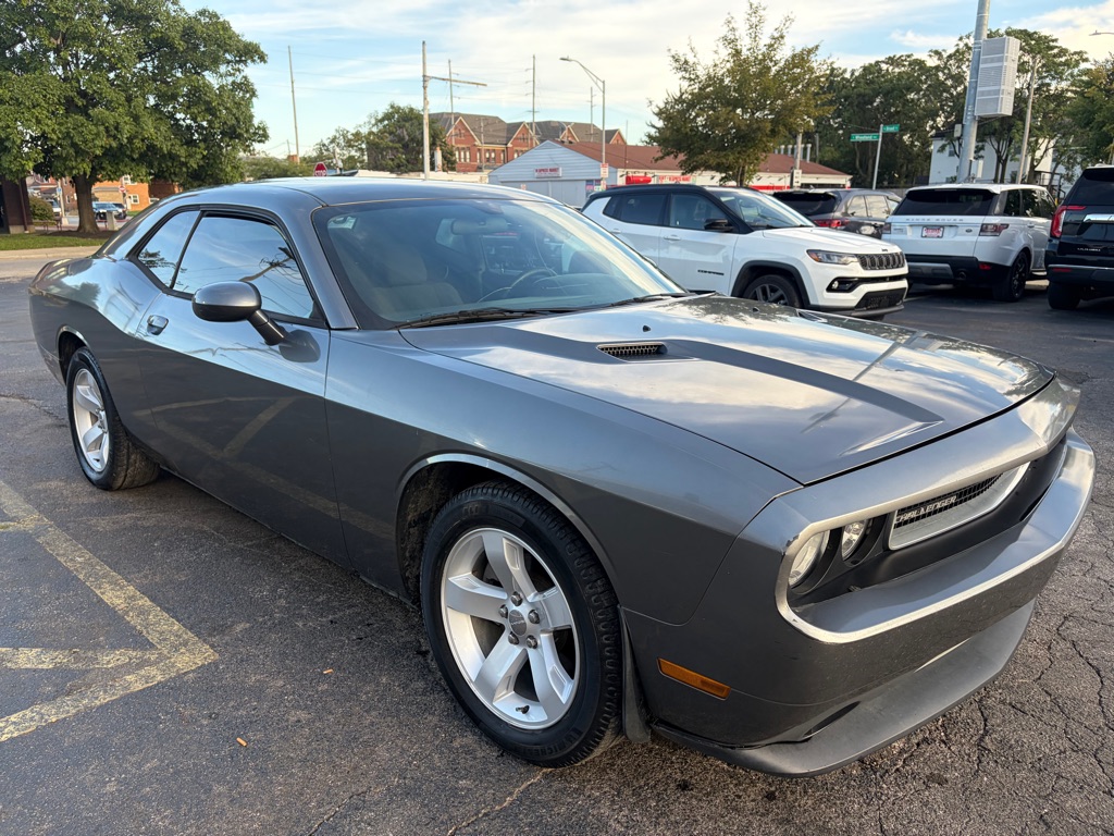 Photo 4 of this DODGE CHALLENGER