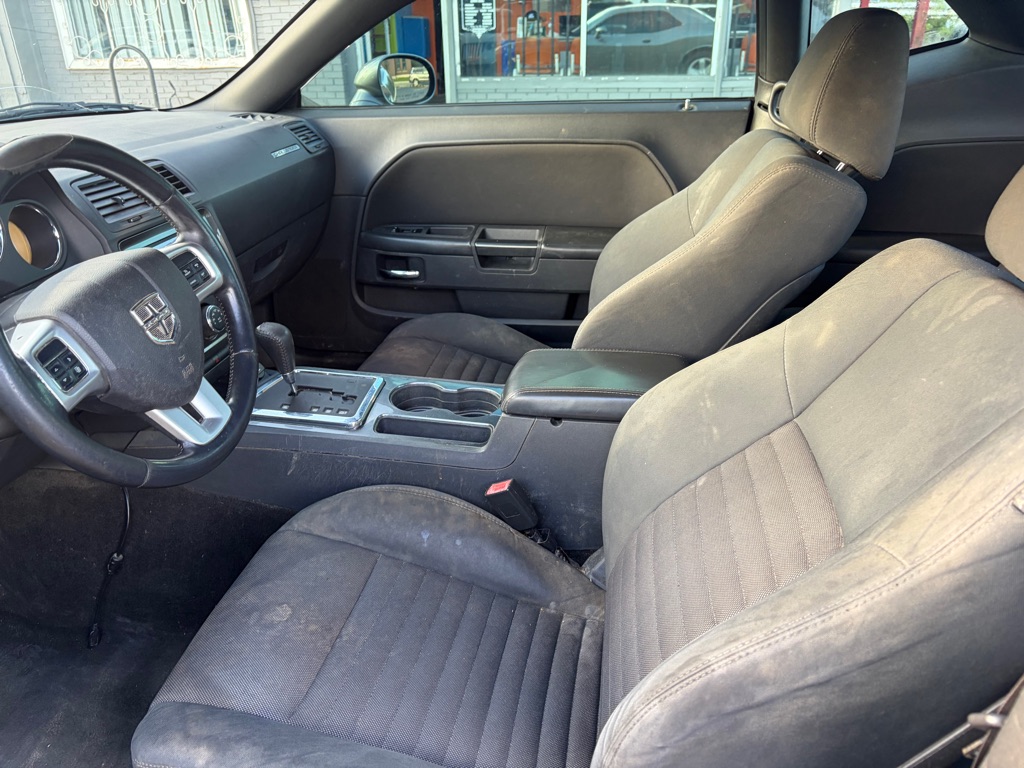 Photo 7 of this DODGE CHALLENGER