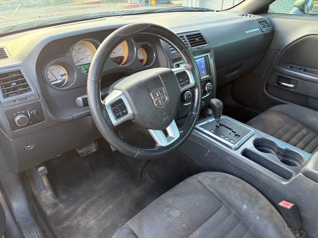 Photo 5 of this DODGE CHALLENGER