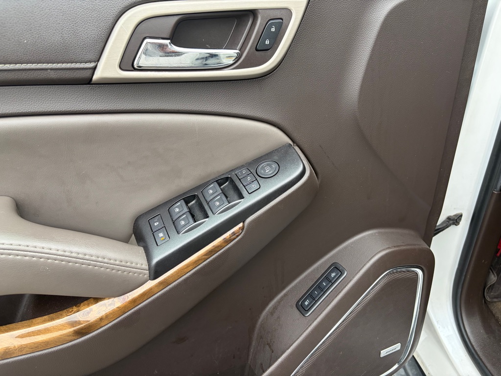Photo 9 of this GMC YUKON XL