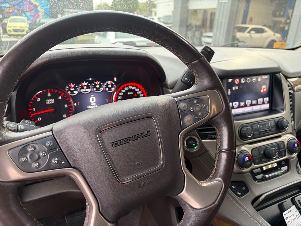 Photo 5 of this GMC YUKON XL