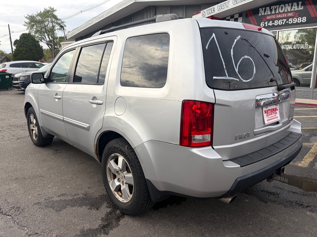 Photo 2 of this HONDA PILOT