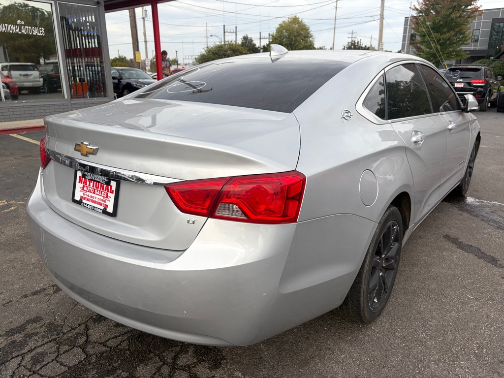 Photo 4 of this CHEVROLET IMPALA