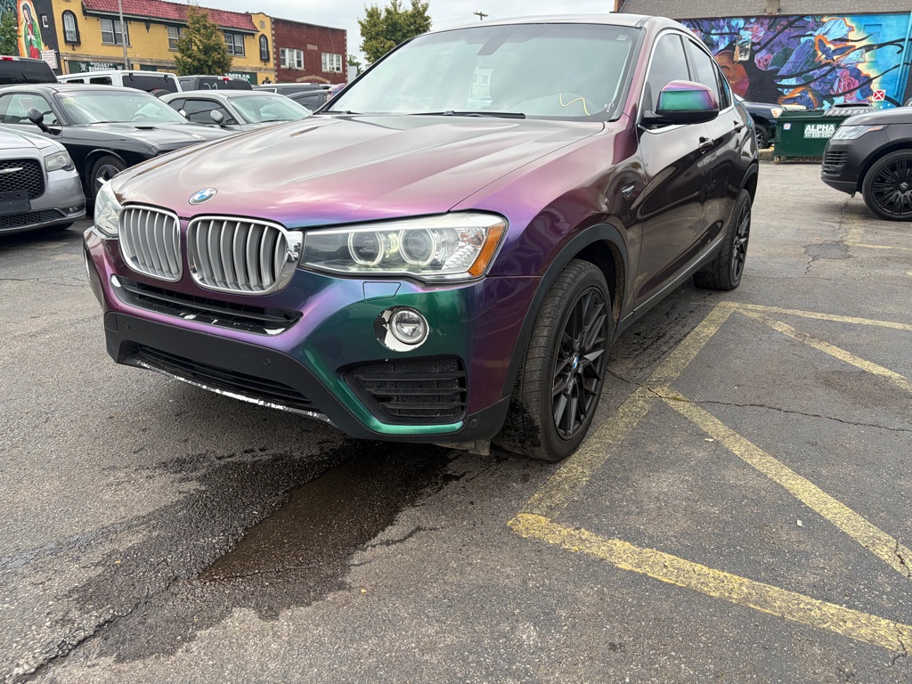 Photo 2 of this BMW X4