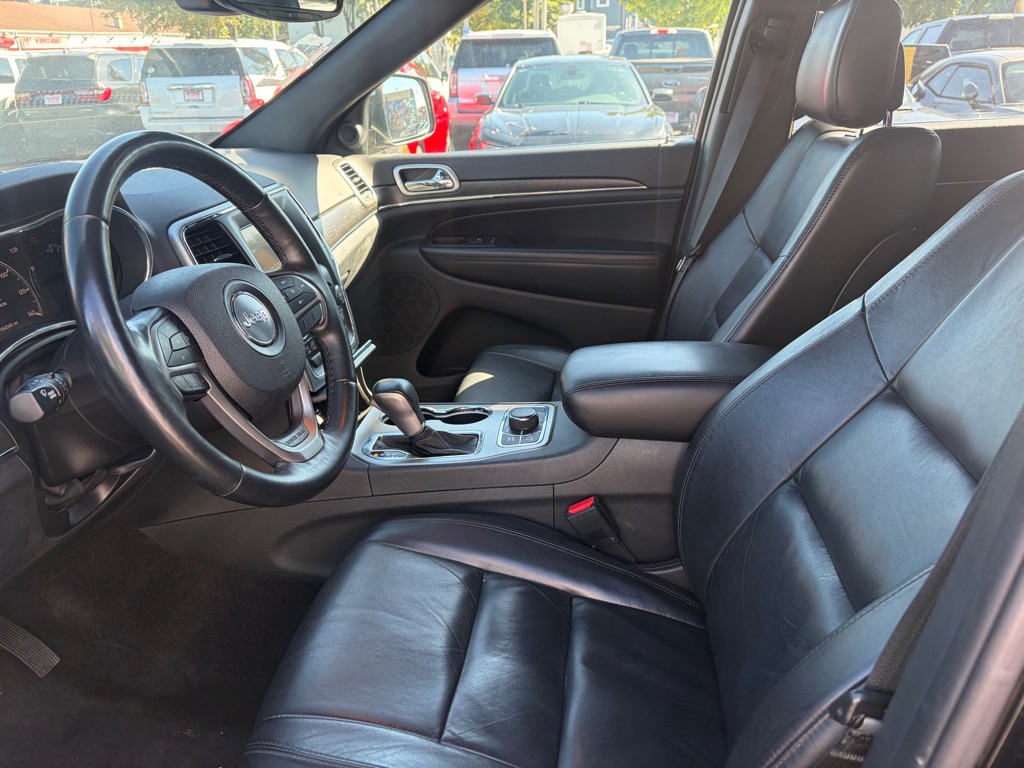 Photo 6 of this JEEP GRAND CHEROKEE