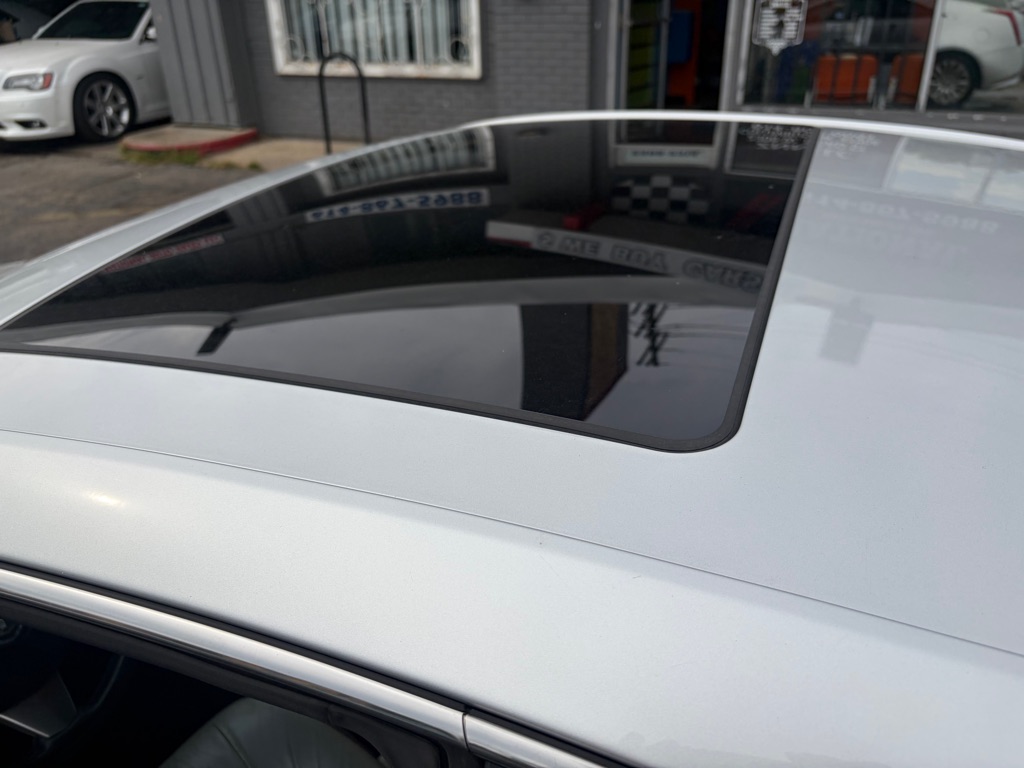 Photo 10 of this CADILLAC CTS