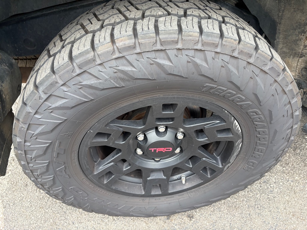 Photo 14 of this TOYOTA 4RUNNER