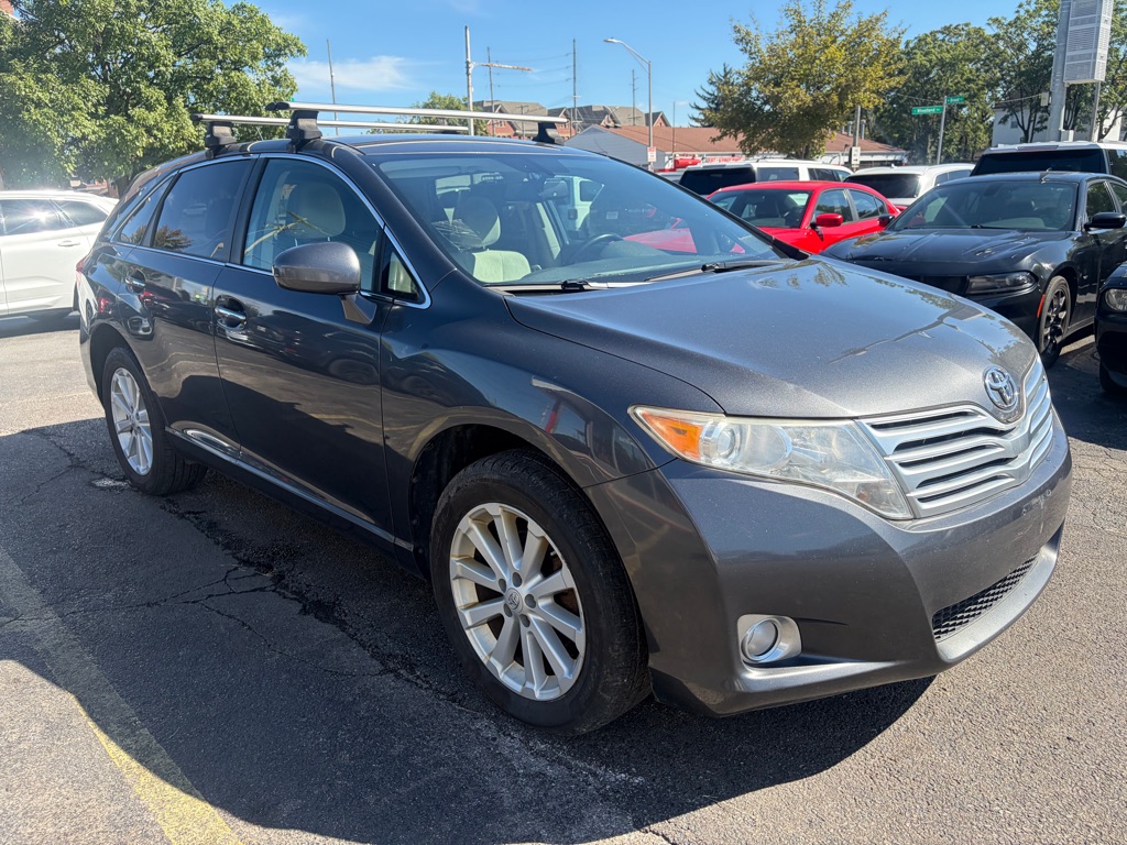 Photo 4 of this TOYOTA VENZA