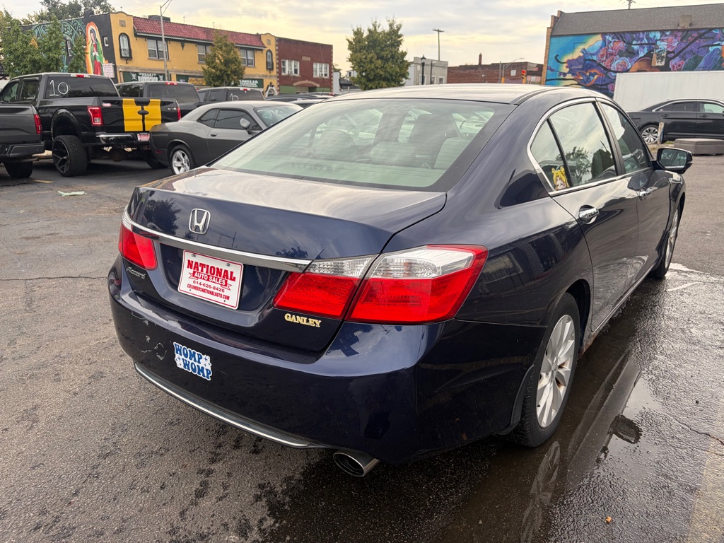 Photo 3 of this HONDA ACCORD