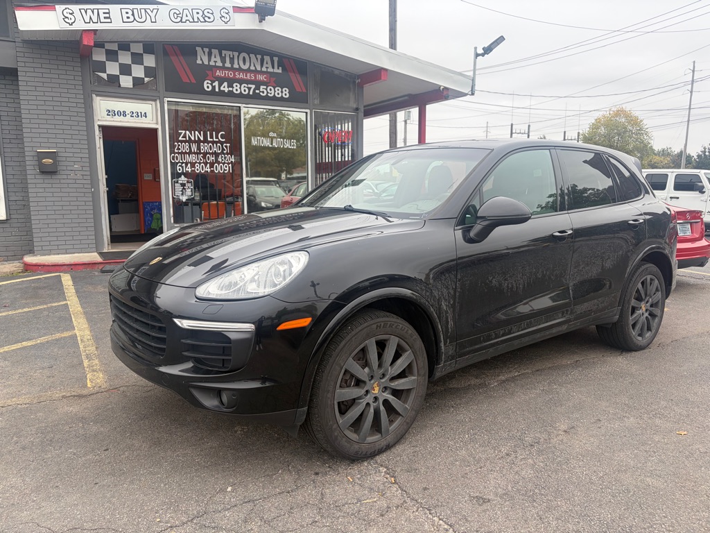 2017 PORSCHE CAYENNE