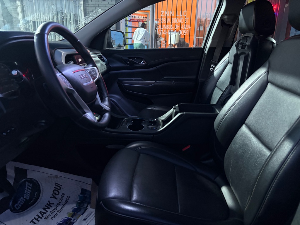 Photo 7 of this GMC ACADIA
