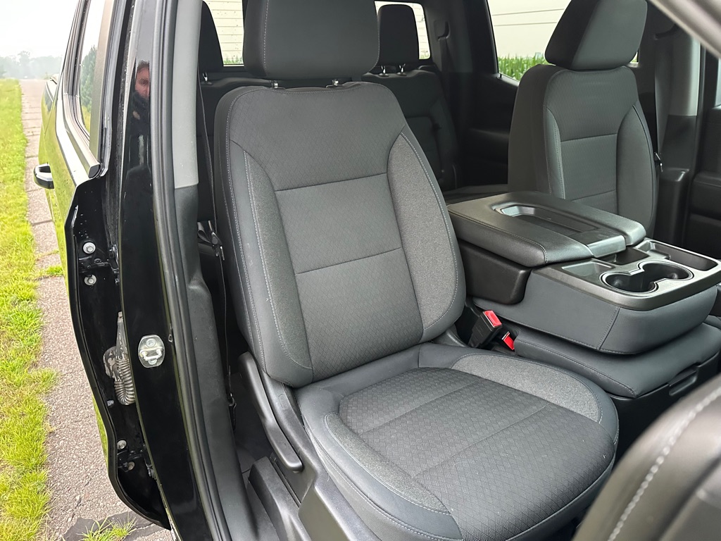 Photo 10 of this CHEVROLET SILVERADO 1500