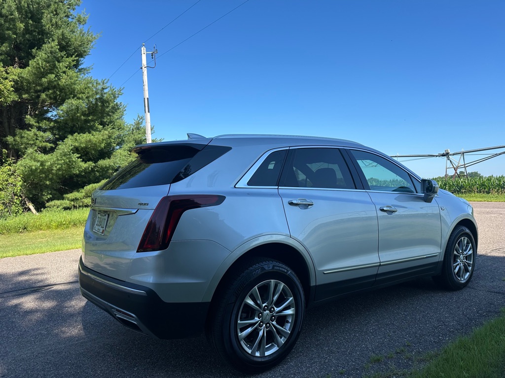 Photo 5 of this CADILLAC XT5