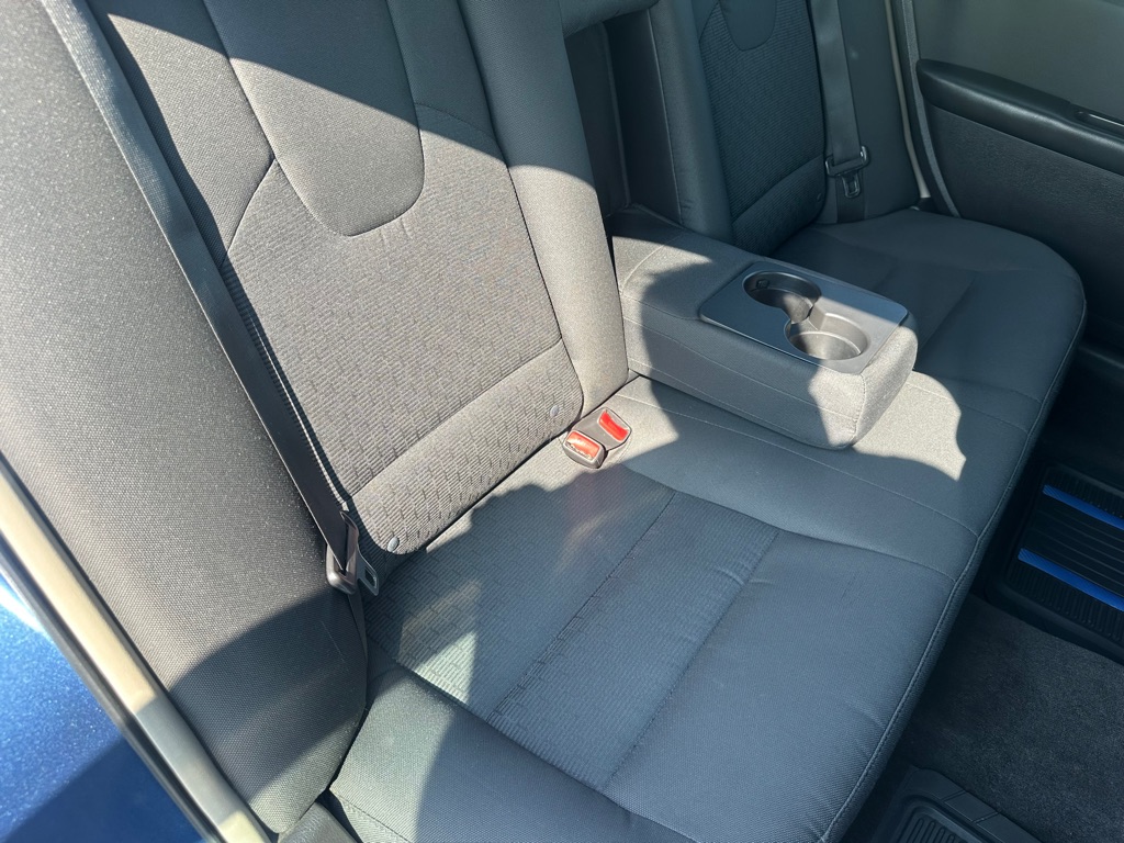 Photo 10 of this FORD FUSION