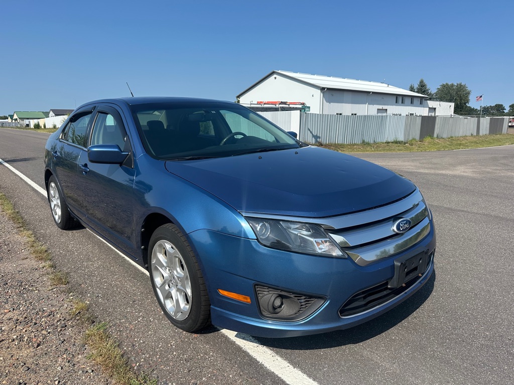 Photo 6 of this FORD FUSION