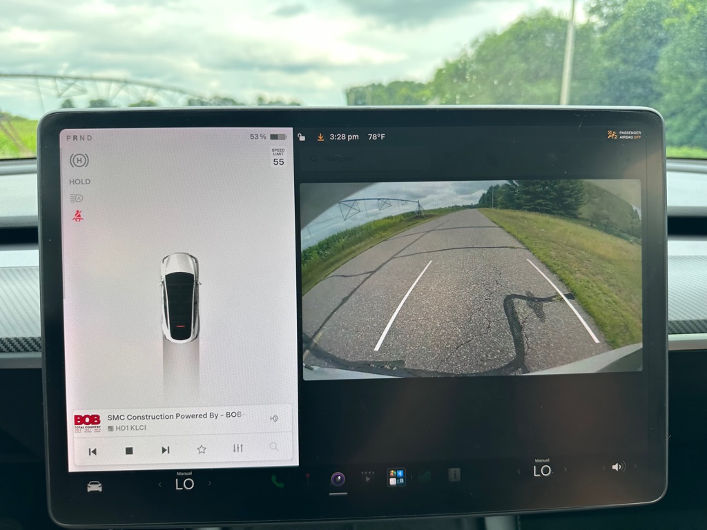 Photo 16 of this TESLA MODEL Y