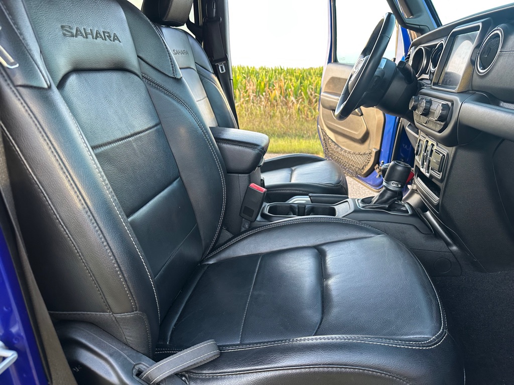 Photo 10 of this JEEP WRANGLER UNLIMI