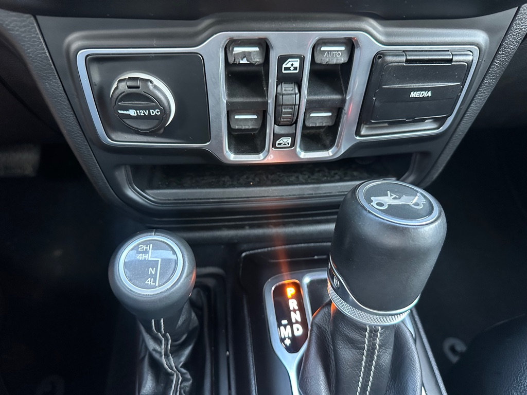 Photo 16 of this JEEP WRANGLER UNLIMI