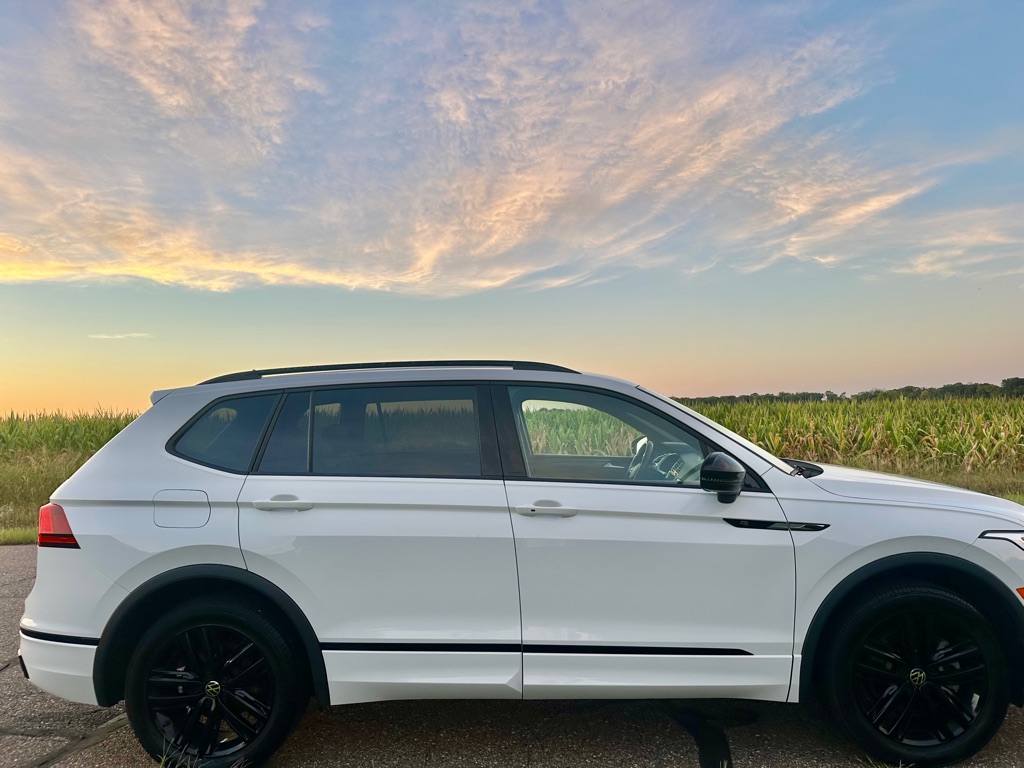 Photo 6 of this VOLKSWAGEN TIGUAN
