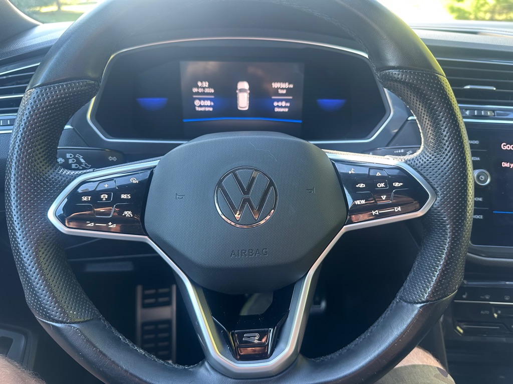 Photo 17 of this VOLKSWAGEN TIGUAN