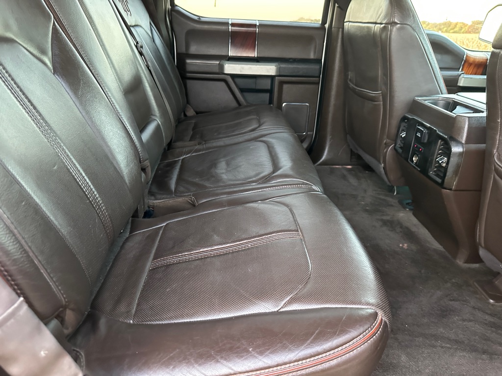 Photo 11 of this FORD F150