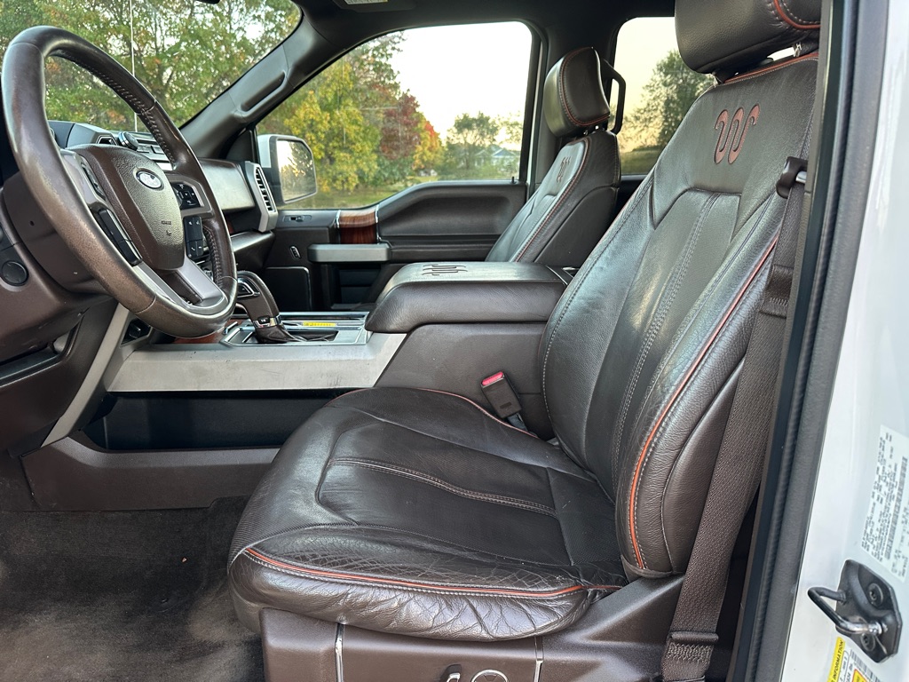 Photo 9 of this FORD F150